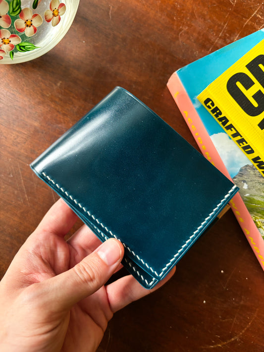Shell Cordovan Deep Blue and Natural Billfold