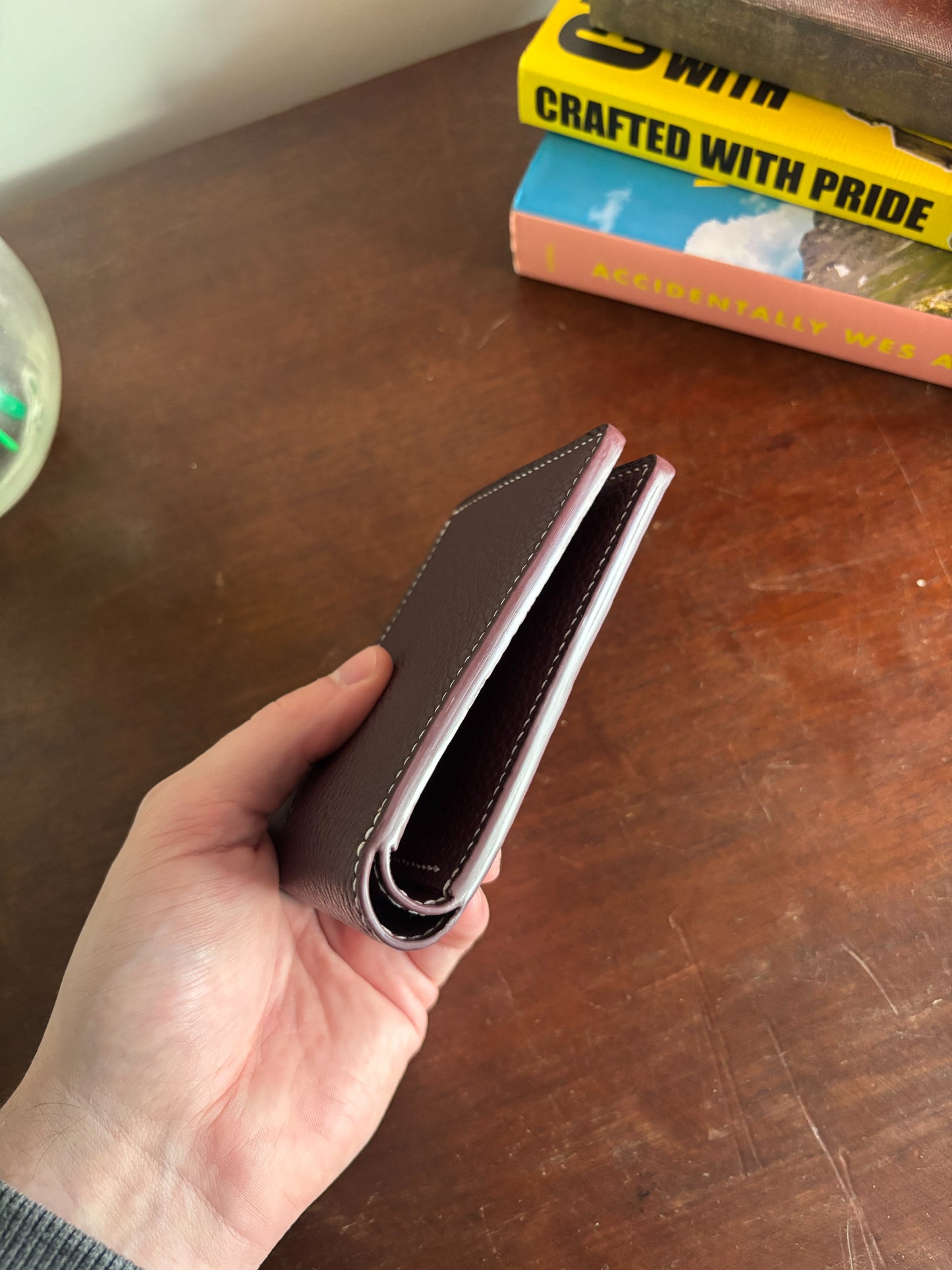 Bull-Calf Billfold in Rouge Sellier